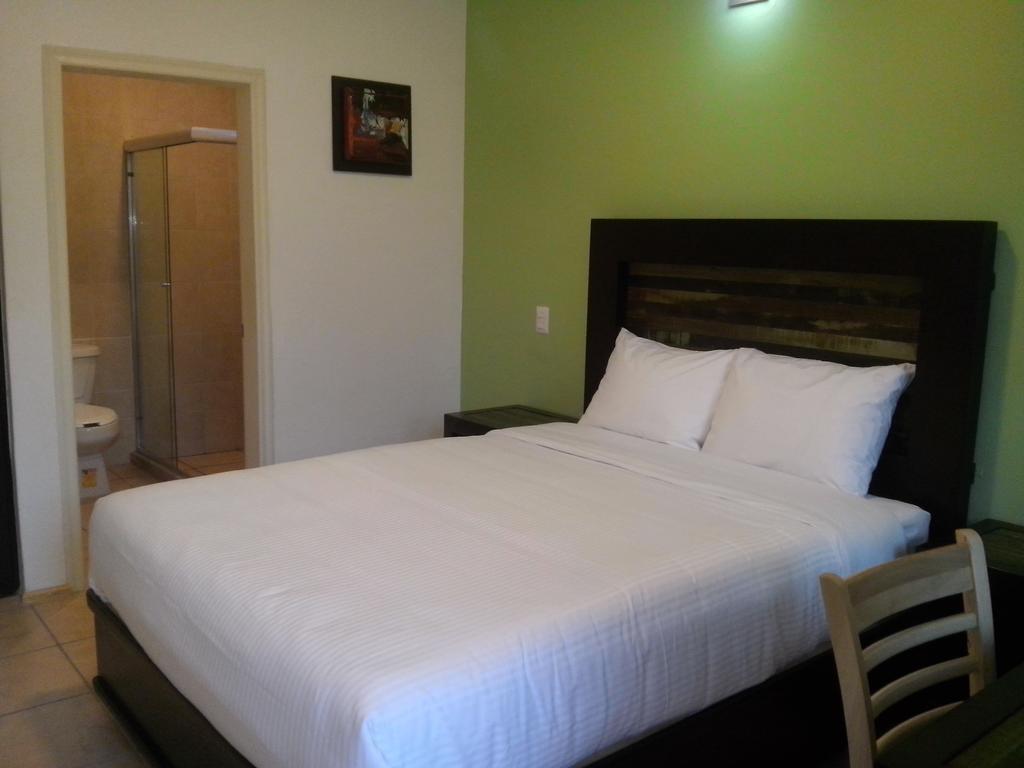 Happy Express Hotel Oaxaca Phòng bức ảnh