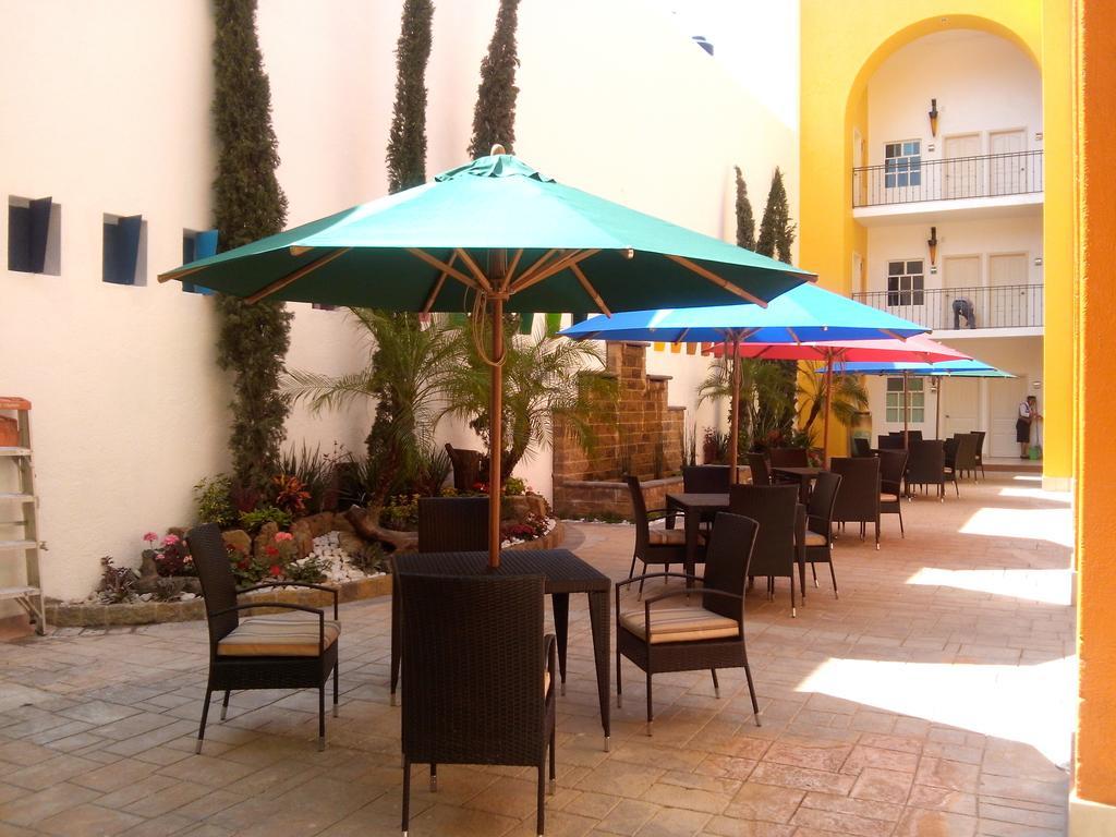 Happy Express Hotel Oaxaca Ngoại thất bức ảnh