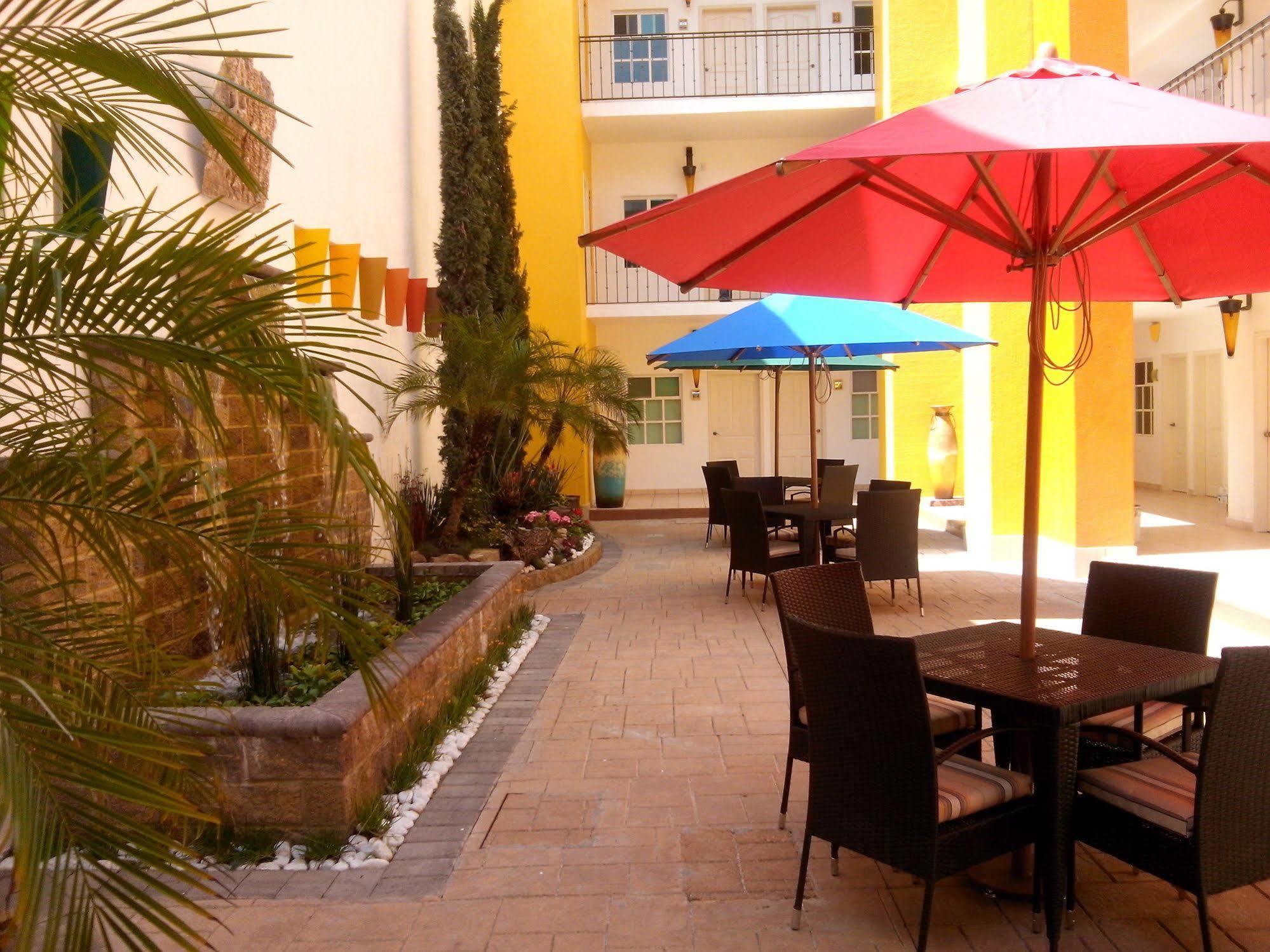 Happy Express Hotel Oaxaca Ngoại thất bức ảnh