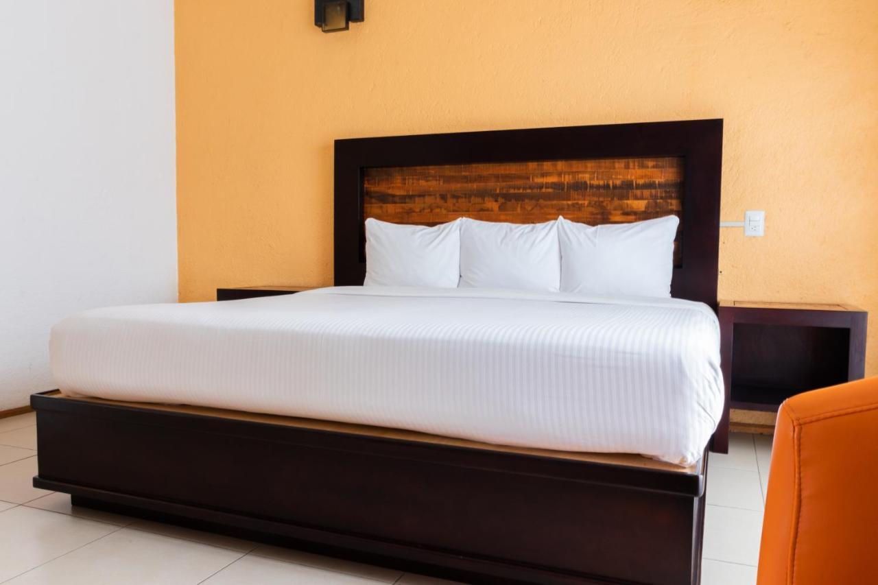 Happy Express Hotel Oaxaca Ngoại thất bức ảnh